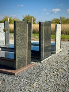 Pomniki-i-nagrobki-1