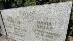 Renowacje nagrobków - przed